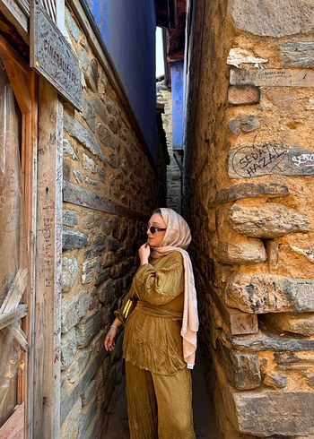 Uzun Kol Detaylı Saten Kadın takıl - Görsel 5