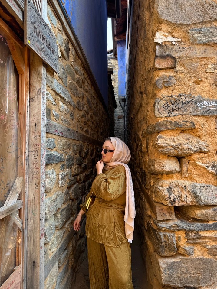 Uzun Kol Detaylı Saten Kadın takıl - Görsel 5