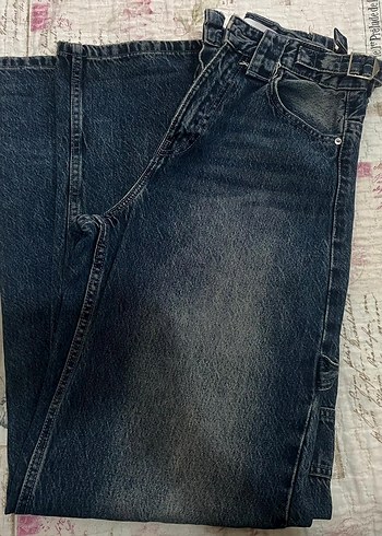 34 Beden lacivert Renk Bershka ayarlanabilir balon kesin carpenter jeans