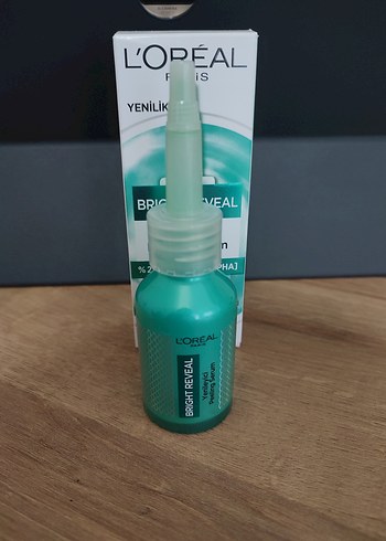 L'Oréal Paris Bright Reveal Yenileyici Peeling Serum - Görsel 2