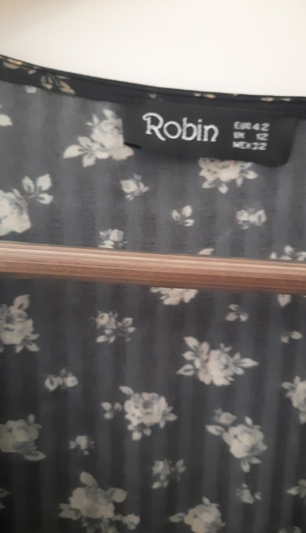 Uzun kollu desenli midi kadın elbise - Görsel 3