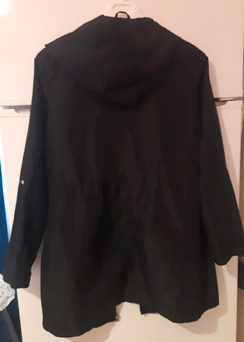 Siyah Midi Düğmeli Kadın Rüzgarlık - Görsel 4