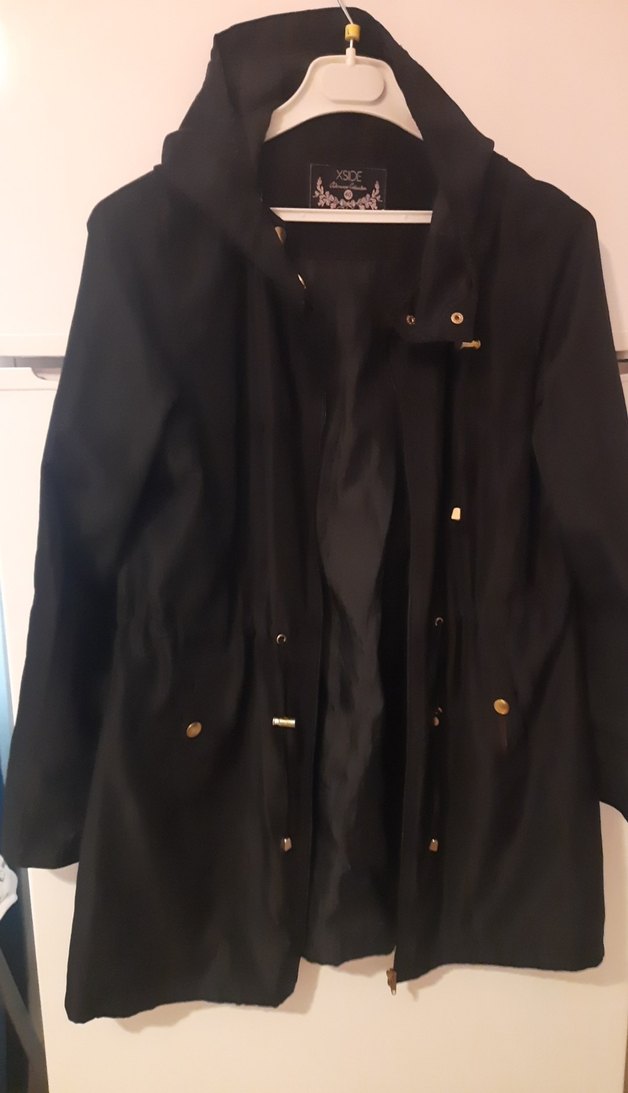 Siyah Midi Düğmeli Kadın Rüzgarlık - Görsel 2