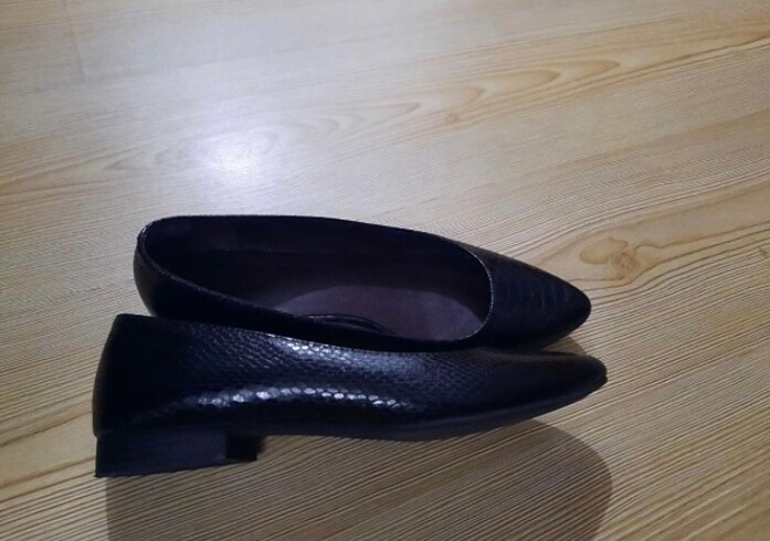 Deichmann Siyah babet