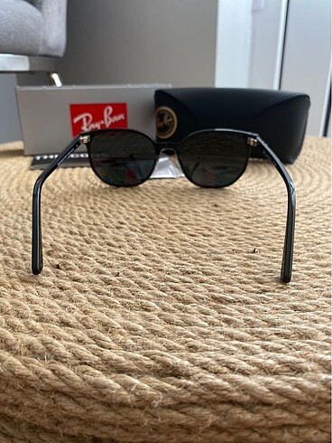  Beden siyah Renk Rayban gözlük