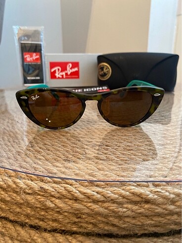 Rayban gözlük