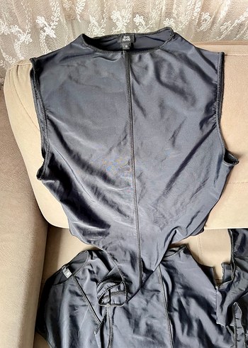 Siyah Yüksek Yakalı çıtçıtlı badi - Görsel 5