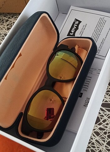 Levis güneş gözlüğü  - Görsel 5