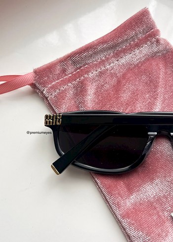 Miu Miu Siyah Kadın Güneş Gözlüğü - Görsel 9
