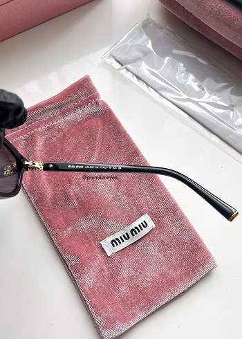 Miu Miu Siyah Kadın Güneş Gözlüğü - Görsel 3