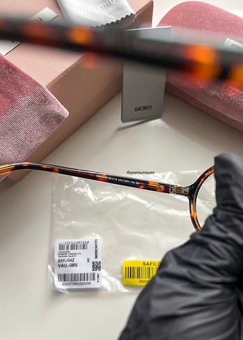 Miu Miu şeffaf cam optik gözlük - Görsel 4