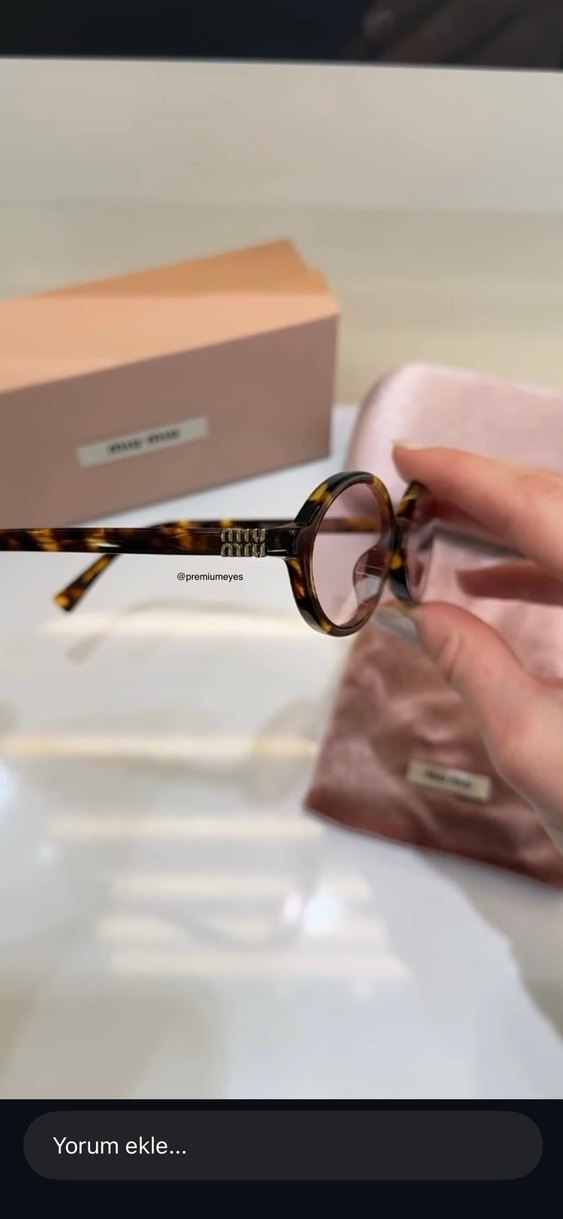 Miu Miu Leopar Kadın Gözlük - Görsel 2