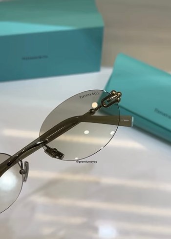 Tiffany & Co. Bej Şeffaf Kadın Gözlüğü - Görsel 6