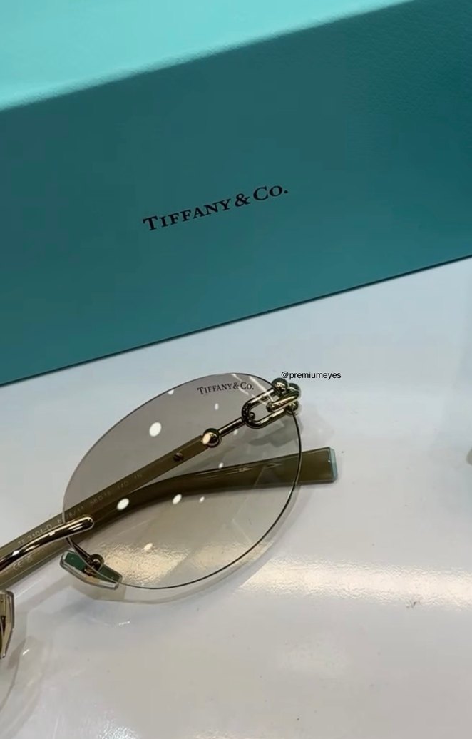 Tiffany & Co. Bej Şeffaf Kadın Gözlüğü - Görsel 2