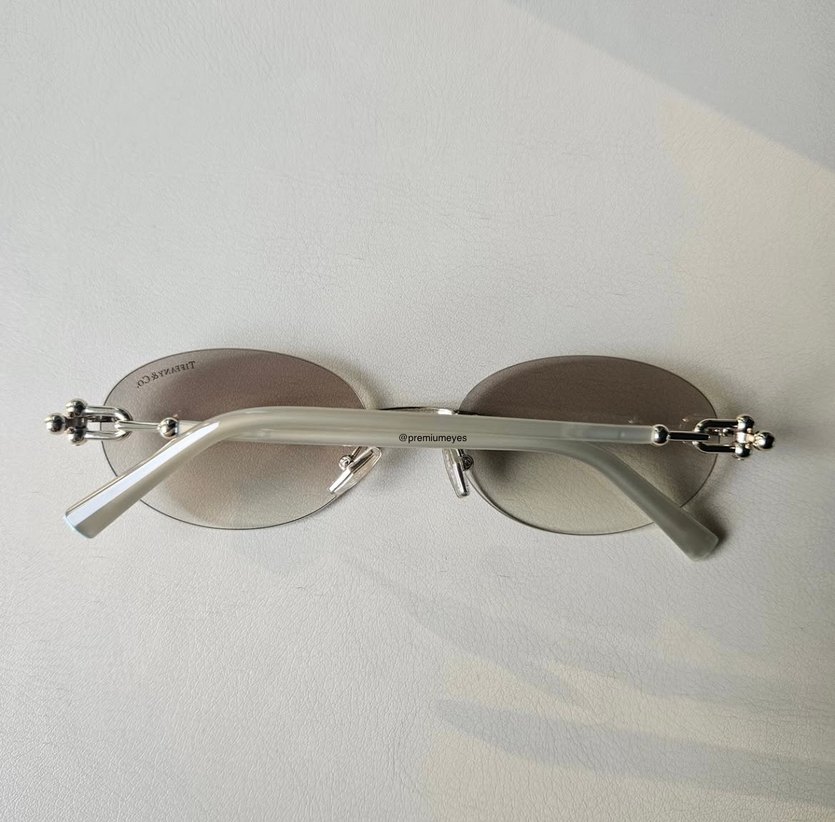 Tiffany & Co güneş gözlüğü - Görsel 4