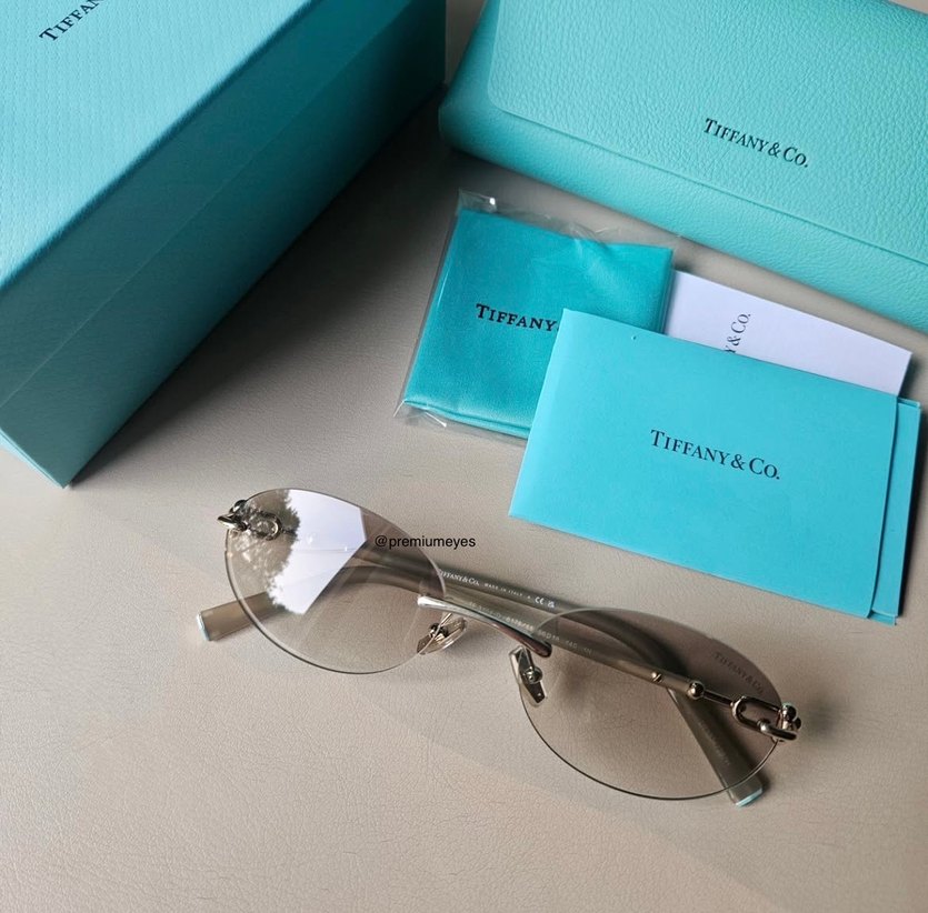 Tiffany & Co güneş gözlüğü - Görsel 3