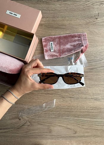 Miu Miu leopar güneş gözlüğü - Görsel 2