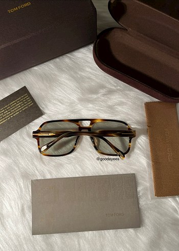 Tom ford falconer gözlük - Görsel 17