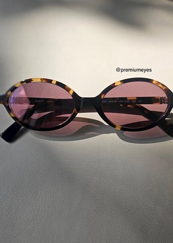 Miu Miu güneş gözlüğü - Görsel 9