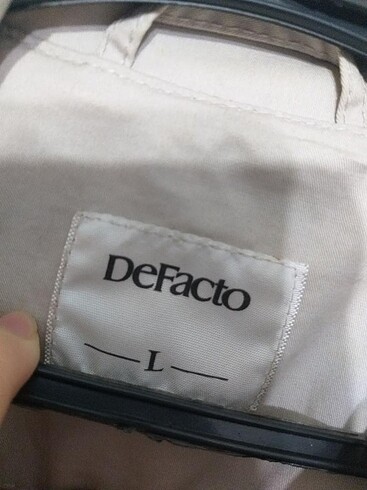 l Beden ten rengi Renk Defacto Trençkot