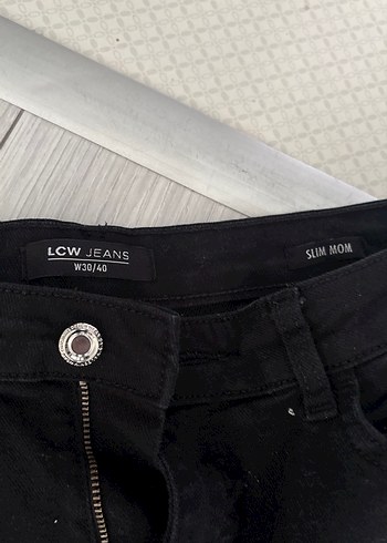 LC Waikiki Siyah Regular Fit Midi Kadın Kot Pantolon