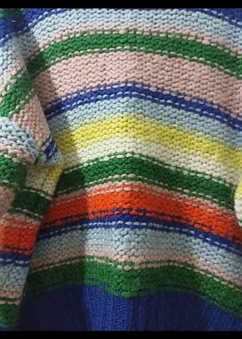 Çok Renkli Örgü Boğazlı Kazak - Görsel 4