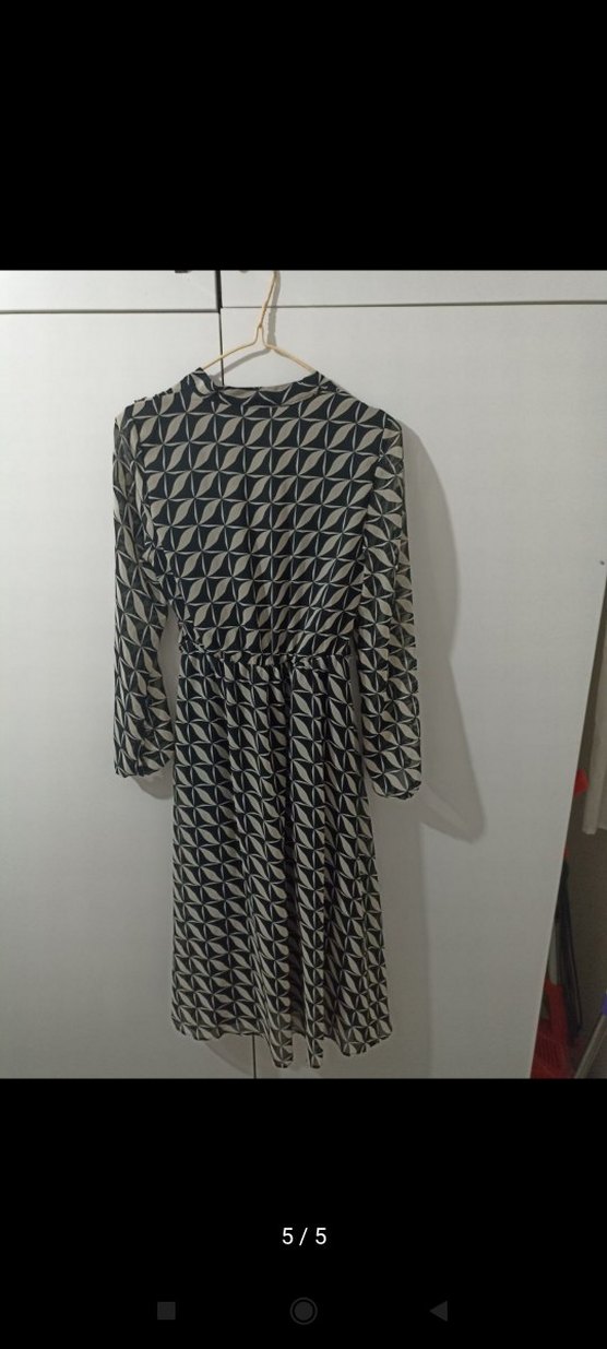 V Yaka Uzun Kollu Kuşaklı Elbise - Görsel 5