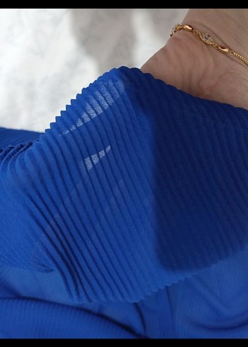 Kadın Mavi Pilili Şal - Görsel 3