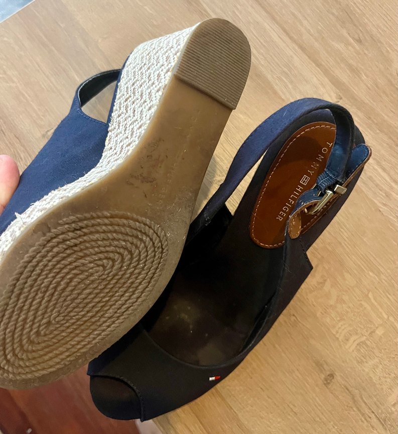 Tommy Hilfiger Lacivert Dolgu Topuklu Kadın Ayakkabı - Görsel 4