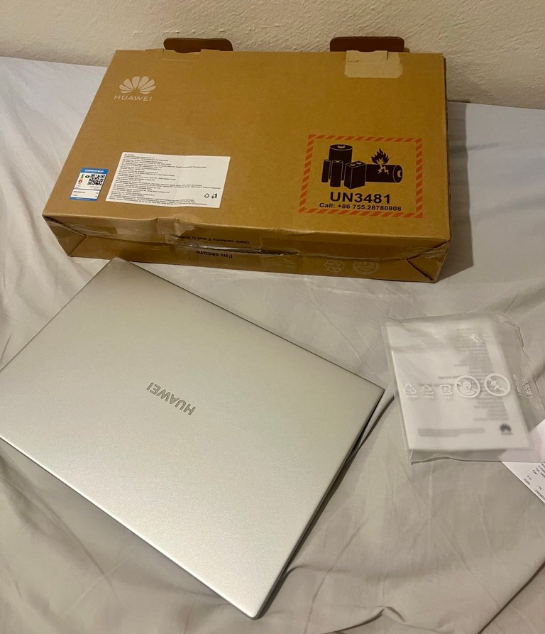 Huawei D14 Silver Laptop - 8GB RAM, 477GB Depolama - Görsel 5