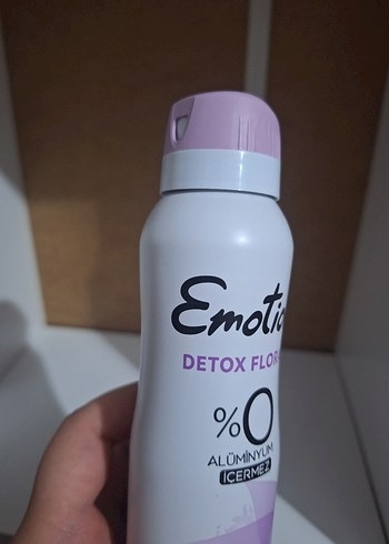 Emotion Detox Flora Alüminyumsuz Kadın Deodorant - Görsel 3