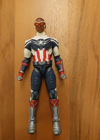 Marvel Legends Sam Wilson Captain America