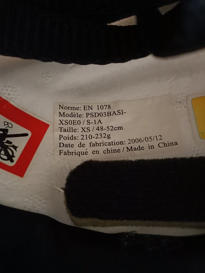 Pembe Baskılı Bisiklet Kaskı Velcro Askılı - Görsel 3