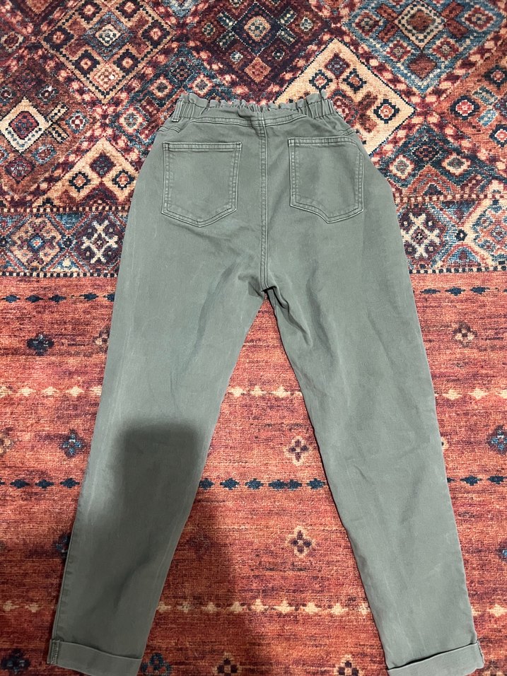 Bershka Kadın Haki Rengi Midi Boy Fit Pantolon - Görsel 2