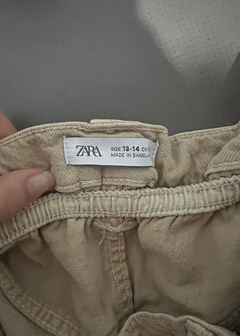 Krem rengi şort Zara - Görsel 4