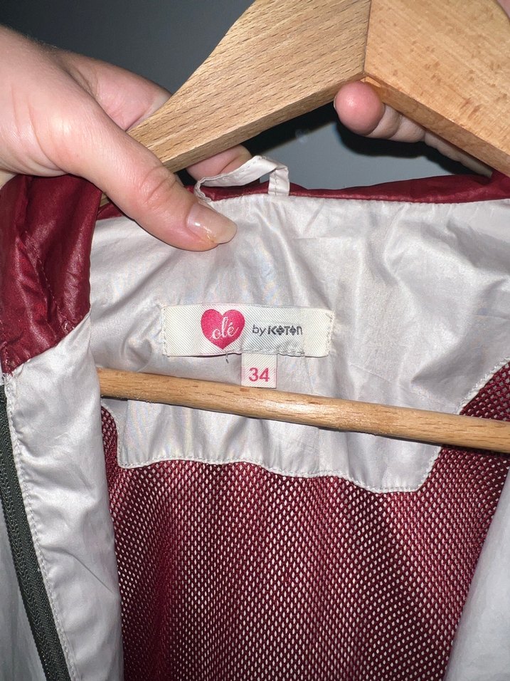 Koton yağmurluk - Görsel 3