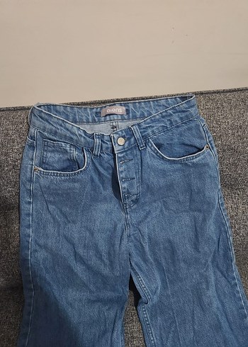 Düğmeli Gri Baskılı Kadın Denim Pantolon - Görsel 3