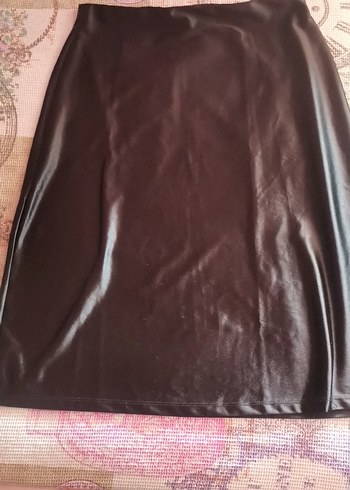 xl Beden Trendyolmilla Siyah Saten Midi Etek