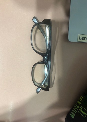 Siyah Minimalist Kadın Gözlüğü - Görsel 4