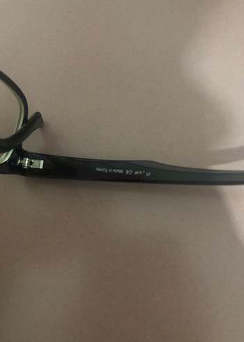 Siyah Minimalist Kadın Gözlüğü - Görsel 6