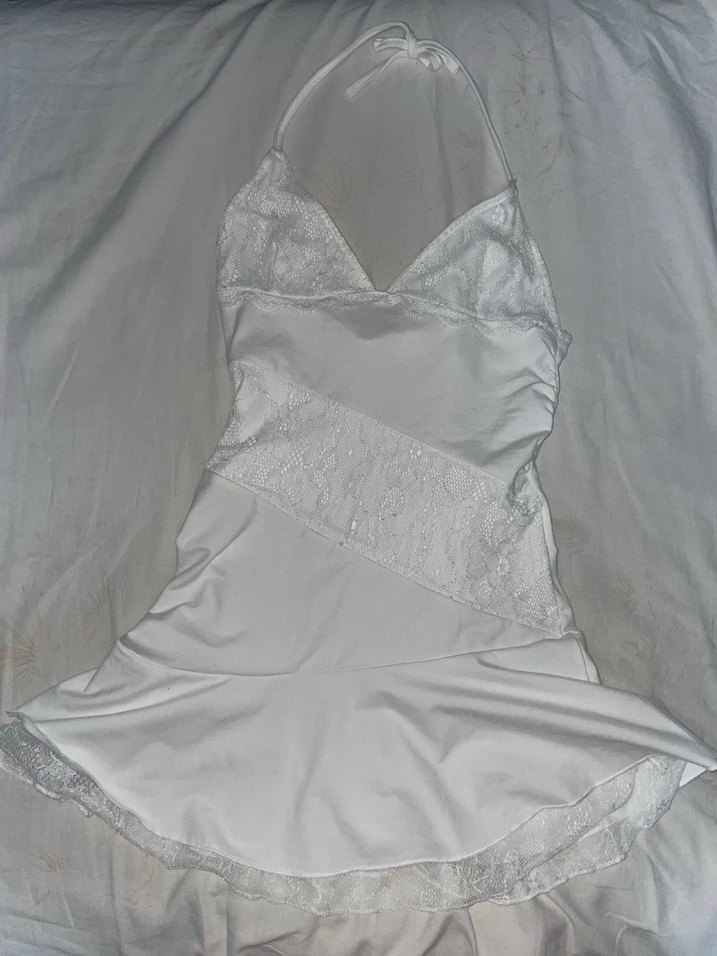 Dantel Detaylı Beyaz Midi Elbise - Görsel 4