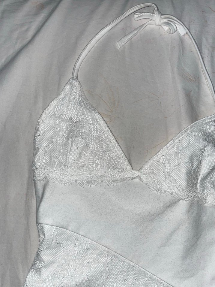 Dantel Detaylı Beyaz Midi Elbise - Görsel 3