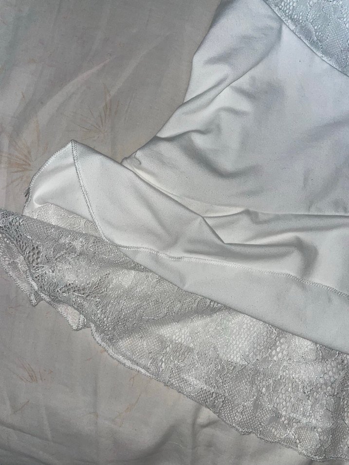 Dantel Detaylı Beyaz Midi Elbise - Görsel 2