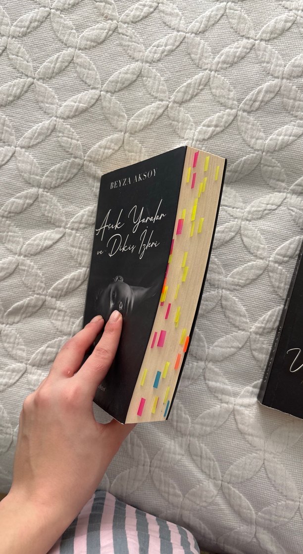 Açık Yaralar ve Dikiş İzleri Serisi - Beyza Aksoy, Epsilon - Görsel 2