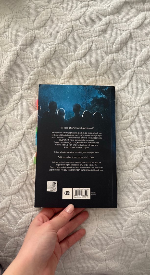 Yere Yakın Yıldızlara Uzak - Emine Tavuz - Görsel 3