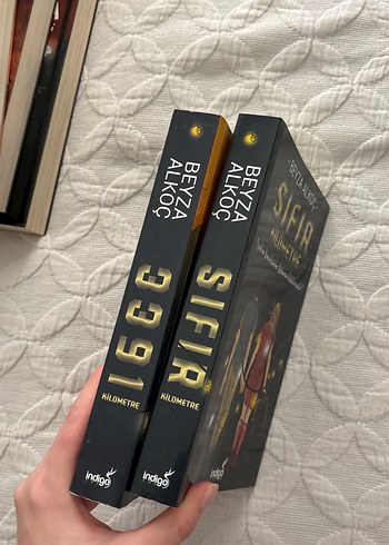 Beyza Alkoç'tan Sıfır Kilometre & 3391 Kilometre [ İMZALI ] - Görsel 3