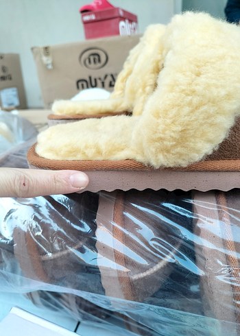 Bej Yünlü Ev Terliği kalın taban içi yumuş - Görsel 3