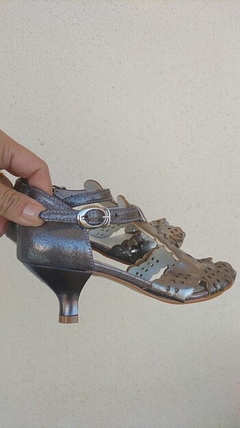 Topuklu ayakkabi 29_30uyumlu - Görsel 2