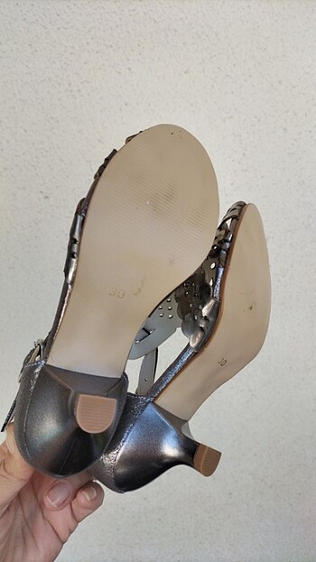 Topuklu ayakkabi 29_30uyumlu - Görsel 3