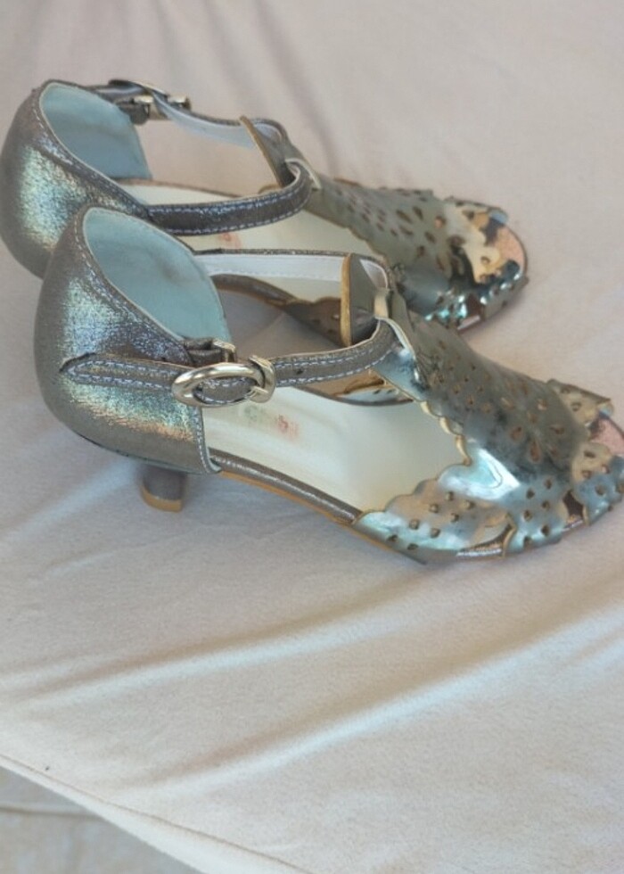 Topuklu ayakkabi 29_30uyumlu - Görsel 5